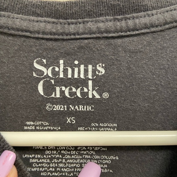 Schitts Creek Extra Small Grey T-shirt with rose apothecary $29 - Picture 3 of 4